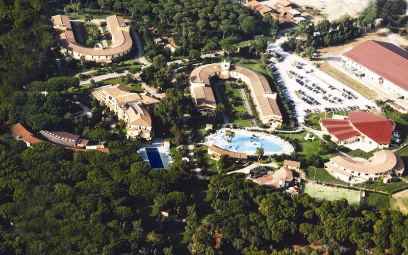 HORSE COUNTRY RESORT 4****